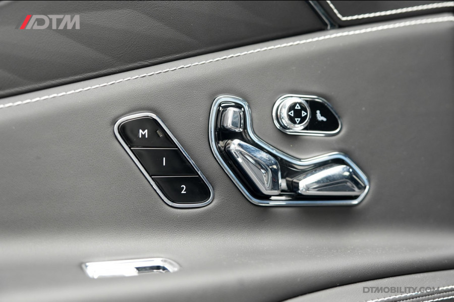 Bentley Flying Spur 6.0 W12 Mulliner | Black Line | Illuminated Flying B | Naim Audio