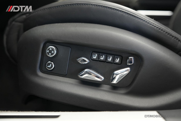 Bentley Flying Spur 6.0 W12 Mulliner | Black Line | Illuminated Flying B | Naim Audio