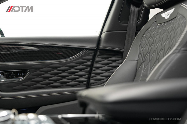 Bentley Flying Spur 6.0 W12 Mulliner | Black Line | Illuminated Flying B | Naim Audio