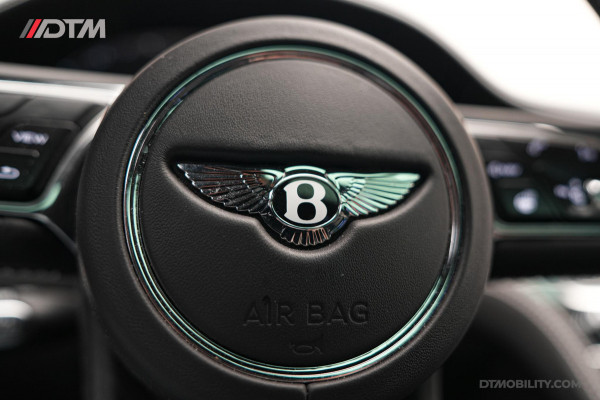 Bentley Flying Spur 6.0 W12 Mulliner | Black Line | Illuminated Flying B | Naim Audio