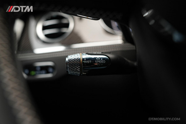 Bentley Flying Spur 6.0 W12 Mulliner | Black Line | Illuminated Flying B | Naim Audio