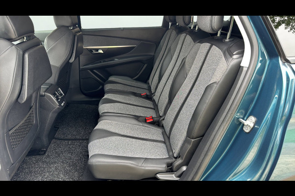 Peugeot 5008 1.2 PureTech Blue Lease Premium 7 PERSOONS DISTRIBUTIERIEM IS VERVANGEN