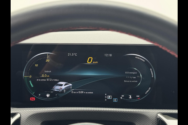 Mercedes-Benz CLA-Klasse 180 AMG Line AMG-LINE | SFEER VERLICHTING | WIDE-SCREEN
