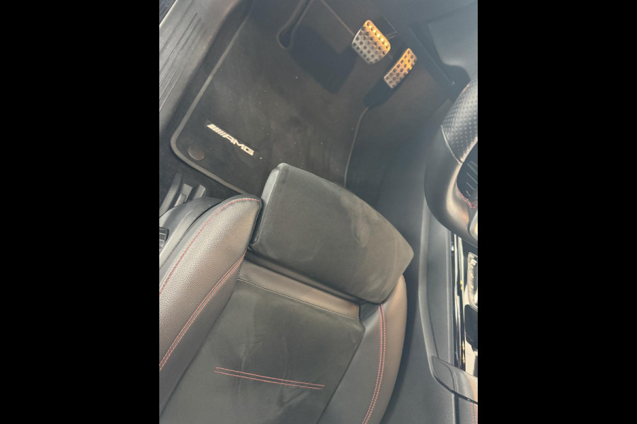 Mercedes-Benz CLA-Klasse 180 AMG Line AMG-LINE | SFEER VERLICHTING | WIDE-SCREEN