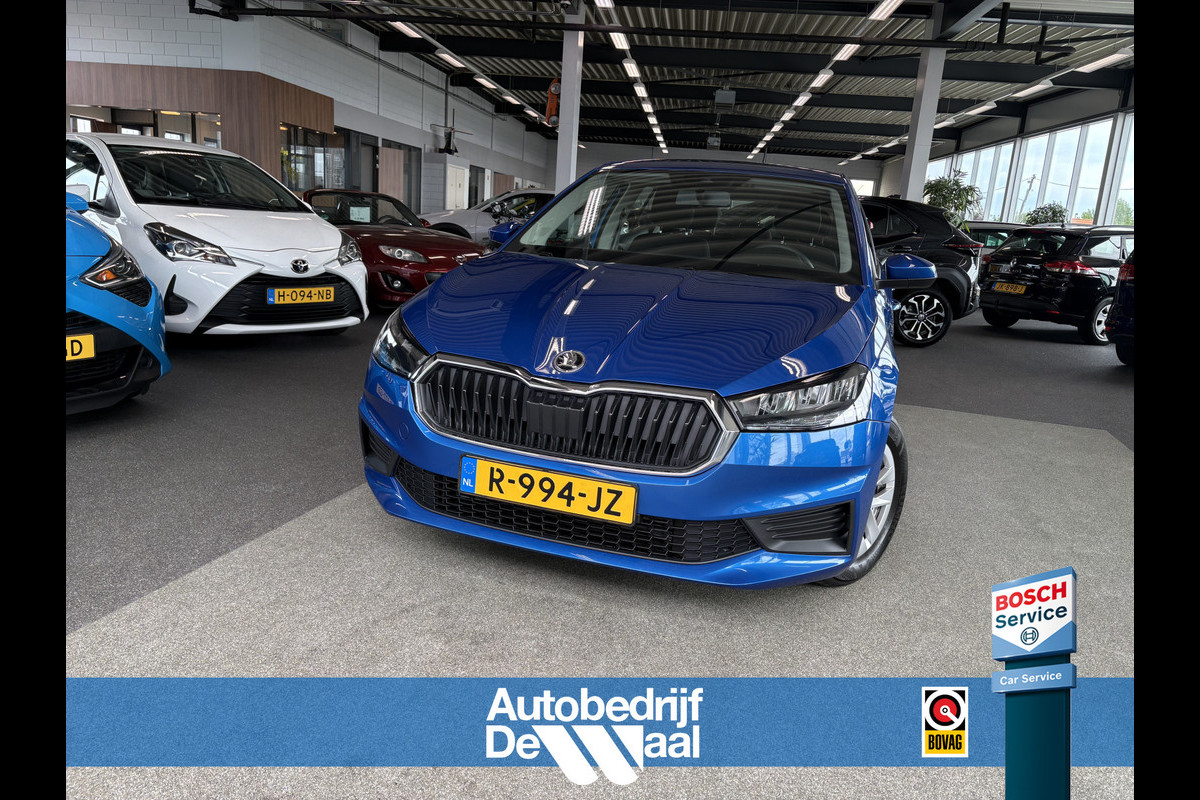 Škoda Fabia 1.0 TSi 95pk Ambition 5-drs. CARPLAY/CRUISE/PDC/TREKHAAK/STOELVERWARMING