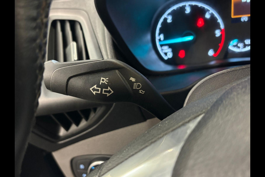 Ford Transit Connect 1.5 EcoBlue L2 Trend Airco Navigatie Parkeersensoren Camera Cruise Control Lichtmetalen velgen 3 Zits