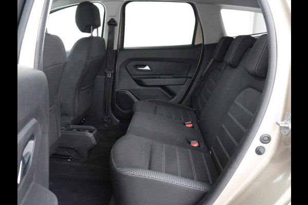 Dacia Duster 1.3 TCe Prestige | 360 Camera | Trekhaak | Carplay | Navigatie | Climate control | Dodehoek detectie | Parkeerhulp | Cruise control | Bluetooth | Origineel NL