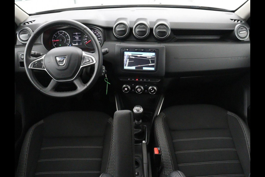 Dacia Duster 1.3 TCe Prestige | 360 Camera | Trekhaak | Carplay | Navigatie | Climate control | Dodehoek detectie | Parkeerhulp | Cruise control | Bluetooth | Origineel NL