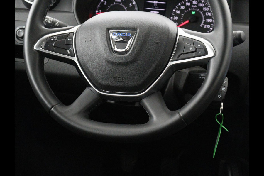 Dacia Duster 1.3 TCe Prestige | 360 Camera | Trekhaak | Carplay | Navigatie | Climate control | Dodehoek detectie | Parkeerhulp | Cruise control | Bluetooth | Origineel NL
