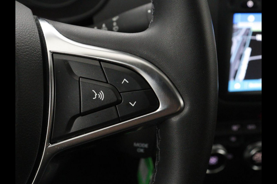 Dacia Duster 1.3 TCe Prestige | 360 Camera | Trekhaak | Carplay | Navigatie | Climate control | Dodehoek detectie | Parkeerhulp | Cruise control | Bluetooth | Origineel NL