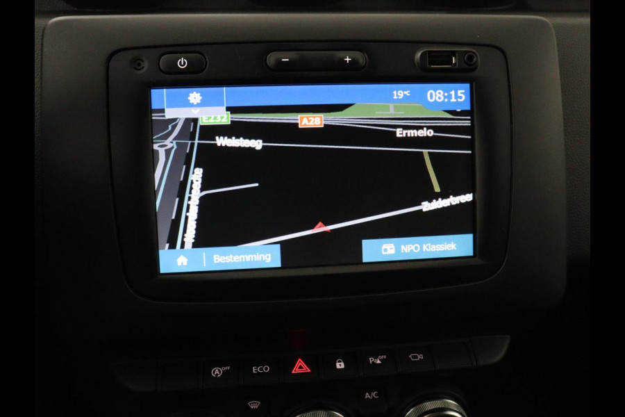 Dacia Duster 1.3 TCe Prestige | 360 Camera | Trekhaak | Carplay | Navigatie | Climate control | Dodehoek detectie | Parkeerhulp | Cruise control | Bluetooth | Origineel NL