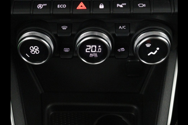 Dacia Duster 1.3 TCe Prestige | 360 Camera | Trekhaak | Carplay | Navigatie | Climate control | Dodehoek detectie | Parkeerhulp | Cruise control | Bluetooth | Origineel NL