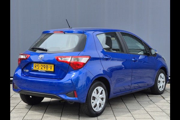 Toyota Yaris BWJ 2018 | 1.0 VVT-i 70PK Aspiration | CLIMA | NAVI | CAMERA A | EL RAMEN | EL SPIEGELS | LEDEREN STUUR |