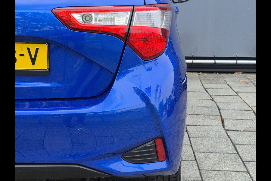 Toyota Yaris BWJ 2018 | 1.0 VVT-i 70PK Aspiration | CLIMA | NAVI | CAMERA A | EL RAMEN | EL SPIEGELS | LEDEREN STUUR |