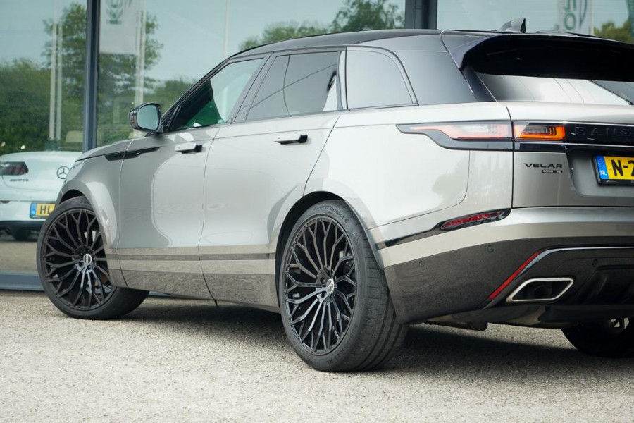 Land Rover Range Rover Velar 3.0 V6 AWD First Edition / Pano / Luchtvering / Meridian Surround / 23''