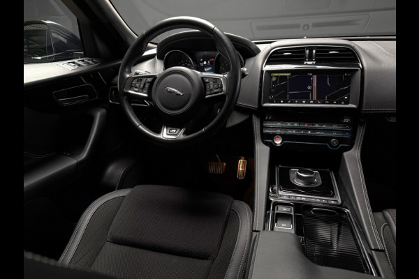 Jaguar F-Pace 2.5t AWD Sport 250pk elec stoelen garantie camera