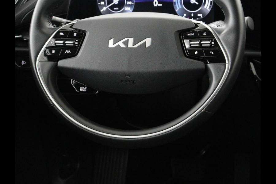 Kia Niro EV DynamicLine 64.8 kWh | Adaptive cruise | Half leder | Carplay | Full LED | Keyless | Sfeerverlichting | File Assistent | Camera | Navigatie | Parkeerhulp | Climate control
