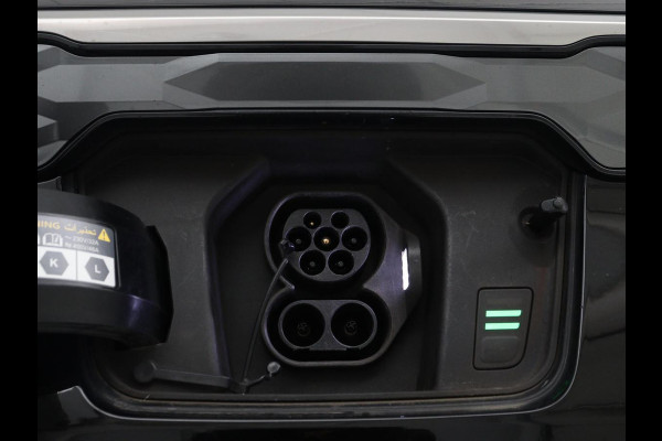 Kia Niro EV DynamicLine 64.8 kWh | Adaptive cruise | Half leder | Carplay | Full LED | Keyless | Sfeerverlichting | File Assistent | Camera | Navigatie | Parkeerhulp | Climate control
