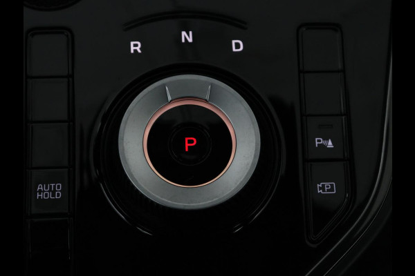 Kia Niro EV DynamicLine 64.8 kWh | Adaptive cruise | Half leder | Carplay | Full LED | Keyless | Sfeerverlichting | File Assistent | Camera | Navigatie | Parkeerhulp | Climate control