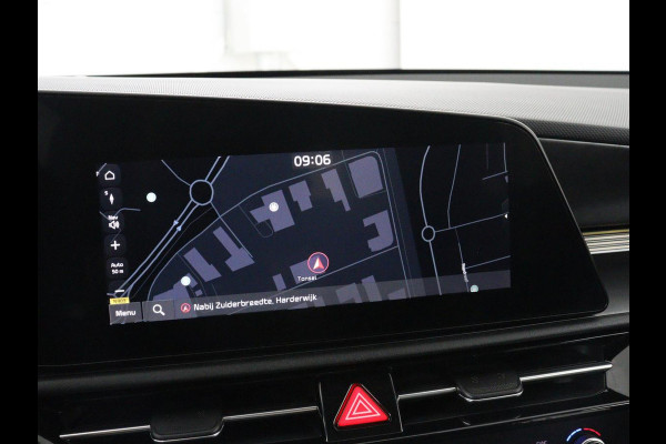 Kia Niro EV DynamicLine 64.8 kWh | Adaptive cruise | Half leder | Carplay | Full LED | Keyless | Sfeerverlichting | File Assistent | Camera | Navigatie | Parkeerhulp | Climate control