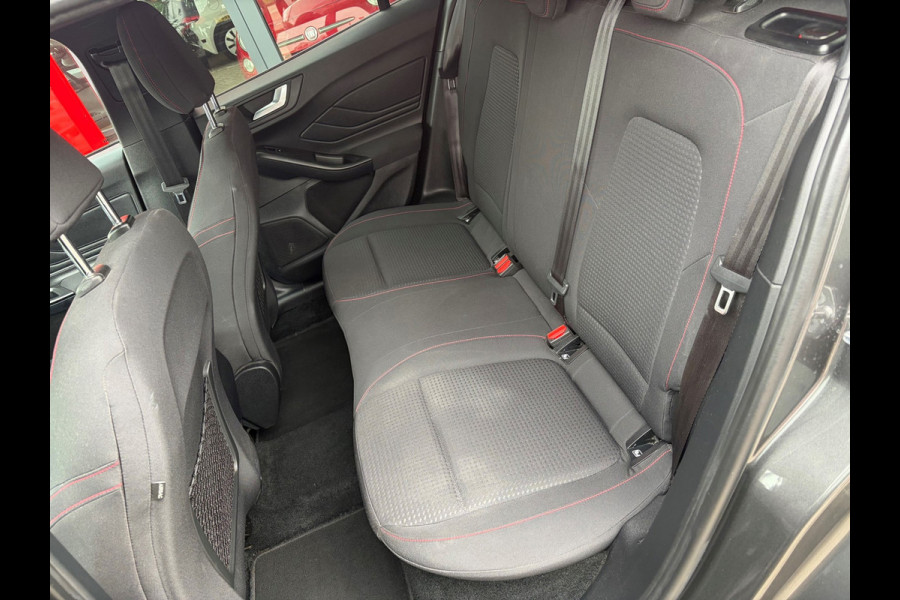 Ford FOCUS Wagon 1.0 EcoBoost ST Line Business / trekhaak / camera