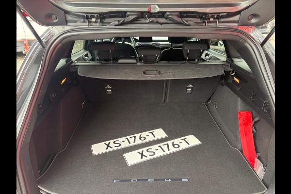 Ford FOCUS Wagon 1.0 EcoBoost ST Line Business / trekhaak / camera