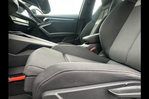 Audi A3 Sportback 30 TFSI S edition ACC | STOELVERW. | APPLE CARPLAY