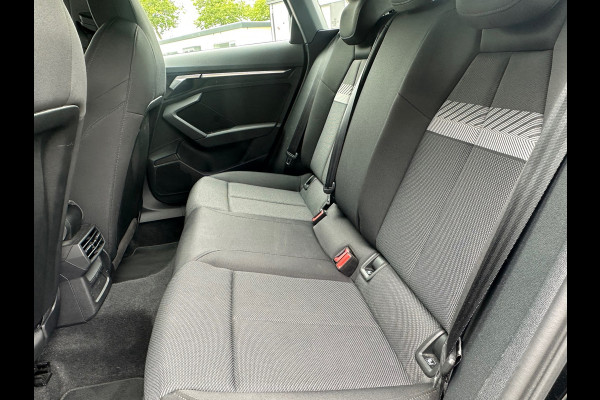 Audi A3 Sportback 30 TFSI S edition ACC | STOELVERW. | APPLE CARPLAY