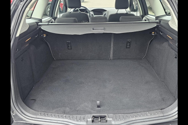 Ford FOCUS Wagon 1.0 Lease Edition Navigatie | Cruise control | Apple Carplay / Android auto | PDC achter etc.