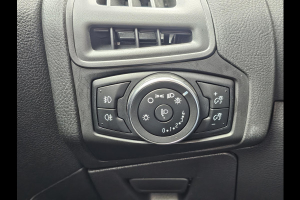 Ford FOCUS Wagon 1.0 Lease Edition Navigatie | Cruise control | Apple Carplay / Android auto | PDC achter etc.