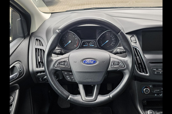 Ford FOCUS Wagon 1.0 Lease Edition Navigatie | Cruise control | Apple Carplay / Android auto | PDC achter etc.