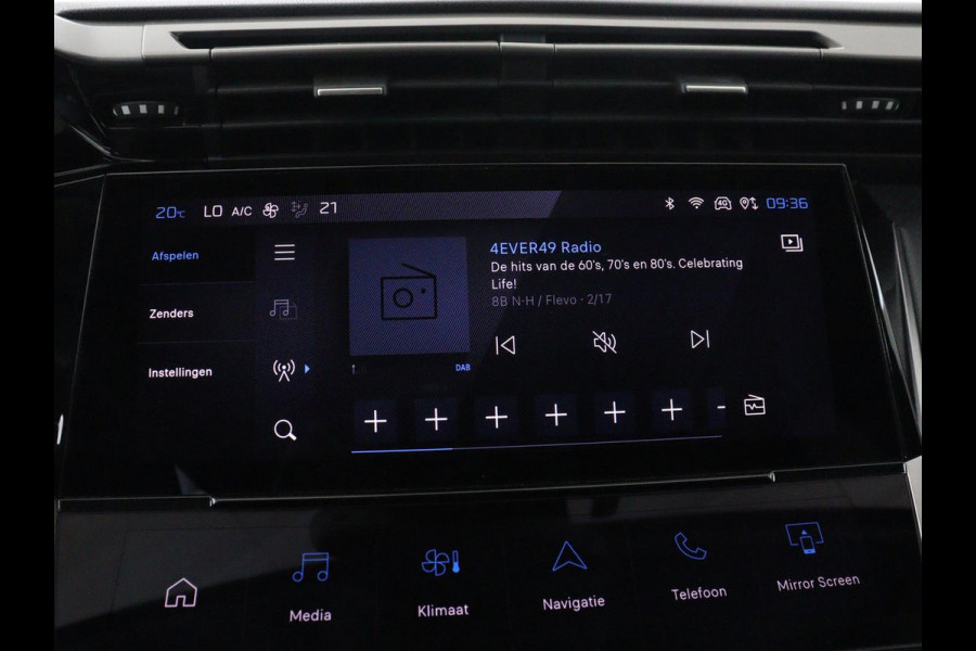 Peugeot 308 1.6 HYbrid 180 Allure Pack Business | SOH 93,8% | Trekhaak | Adaptive cruise | Half leder | Camera | Carplay | Navigatie | Keyless | Full LED | Parkeerhulp | Climate control | PHEV | Plug In