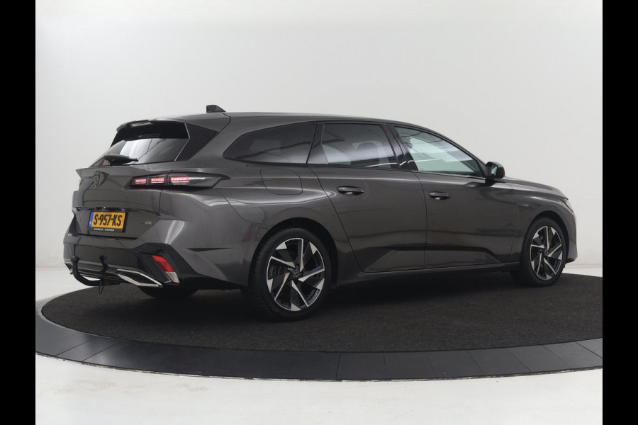 Peugeot 308 1.6 HYbrid 180 Allure Pack Business | SOH 93,8% | Trekhaak | Adaptive cruise | Half leder | Camera | Carplay | Navigatie | Keyless | Full LED | Parkeerhulp | Climate control | PHEV | Plug In