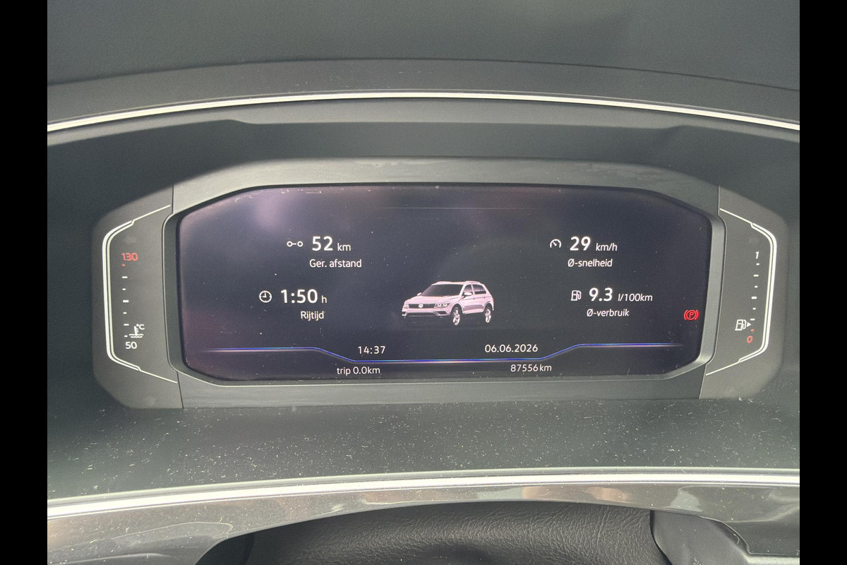 Volkswagen Tiguan 1.5 TSI ACT Highline Business R VAN: 30.900,- VOOR: 27.877,- UW WKVOORDEEL: 3.023,- | 3X R-LINE | R-LINE BINNEN + BUITEN + ONDERSTEL | PANORAMADAK | DIGITAAL COCKPIT | ACHTERUITRIJCAMERA | ONDERHOUDSHISTORIE COMPLEET | APPLE CARPLAY | TREKHAAK