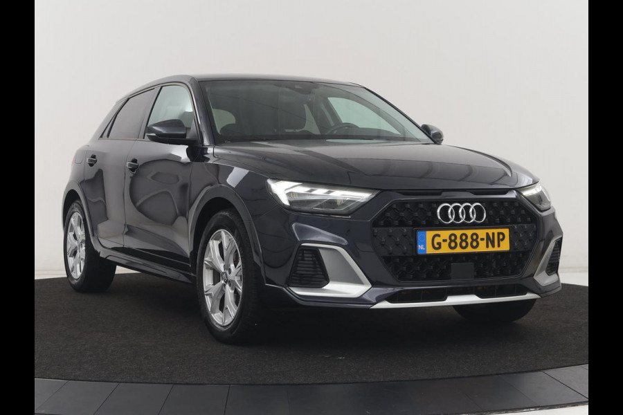 Audi A1 citycarver 30 TFSI epic | Carplay | Full LED | Climate control | Parkeerhulp | Virtual Cockpit | Navigatie | Cruise control | Sportstoelen | Bluetooth