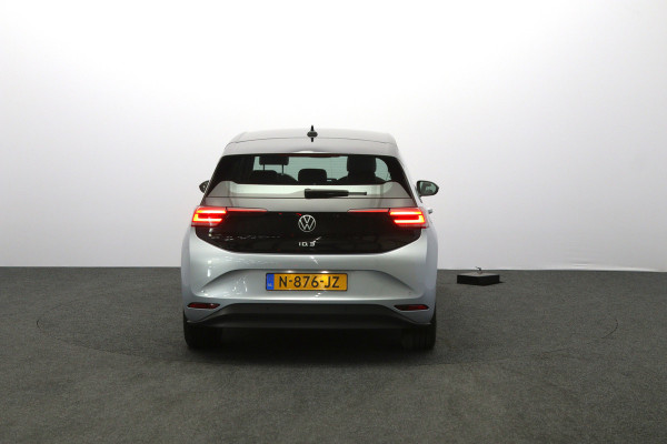 Volkswagen ID.3 204 PK Pro S 77 kWh 204 PK, Stoelverwarming, Stuurverwarming, Adap. Cruise Control