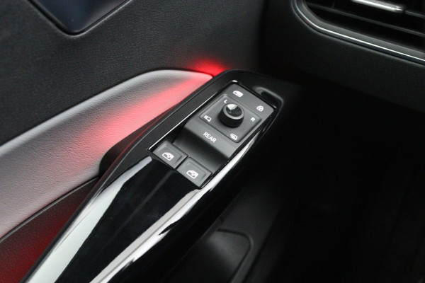 Volkswagen ID.3 204 PK Pro S 77 kWh 204 PK, Stoelverwarming, Stuurverwarming, Adap. Cruise Control