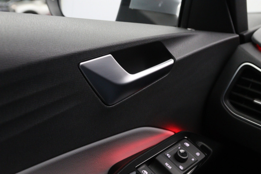 Volkswagen ID.3 204 PK Pro S 77 kWh 204 PK, Stoelverwarming, Stuurverwarming, Adap. Cruise Control
