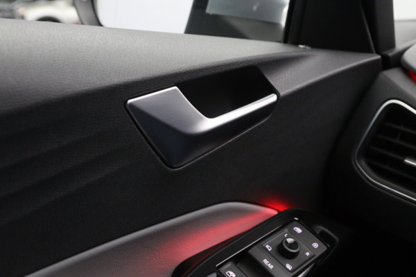 Volkswagen ID.3 204 PK Pro S 77 kWh 204 PK, Stoelverwarming, Stuurverwarming, Adap. Cruise Control