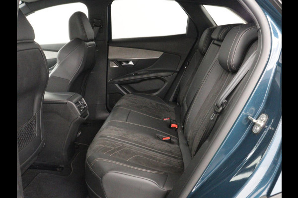 Peugeot 3008 1.6 HYbrid 225 GT Pack Business | SOH 92,5% | Stoelverwarming | Focal Sound | Adaptive cruise | 360 Camera | Alcantara | Carplay | Massage | Memory | Navigatie | Park Assist | PHEV | Plug In