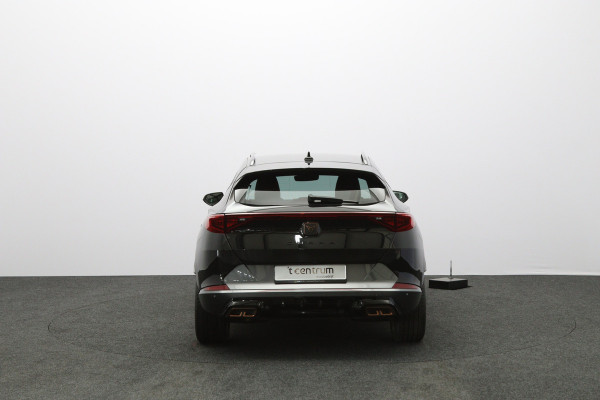 CUPRA Formentor 1.4 e-Hybrid 204 PK Business PHEV, Adap. Cruise Control, Camera, Navigatie, Carplay