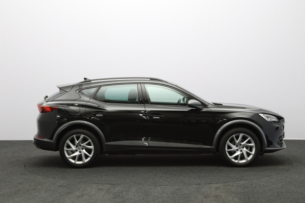 CUPRA Formentor 1.4 e-Hybrid 204 PK Business PHEV, Adap. Cruise Control, Camera, Navigatie, Carplay