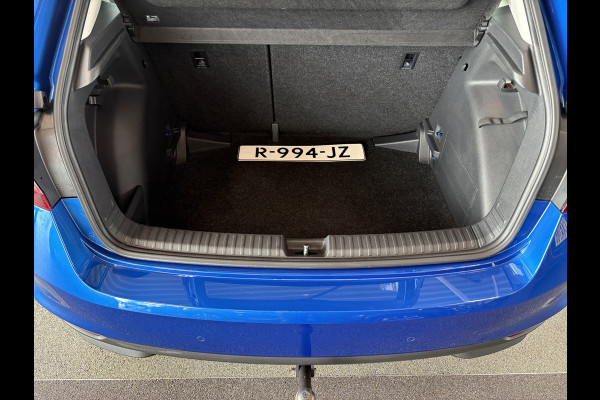 Škoda Fabia 1.0 TSi 95pk Ambition 5-drs. CARPLAY/CRUISE/PDC/TREKHAAK/STOELVERWARMING