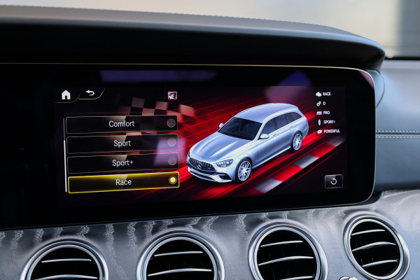 Mercedes-Benz E-Klasse Estate AMG 63 S 4MATIC+ | FACELIFT | TRACK PACK | HUD | BURMESTER | 360 | KEYLESS | DEALER ONDH |