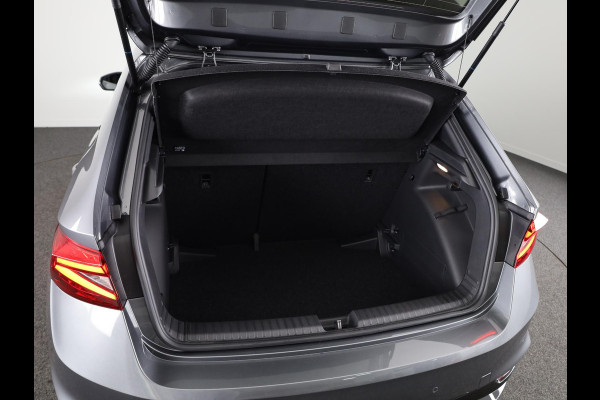 Škoda Fabia Monte Carlo 1.0 TSI 95 pk 5 versn. Hand | Verwarmbare voorstoelen | ACC | Hill start