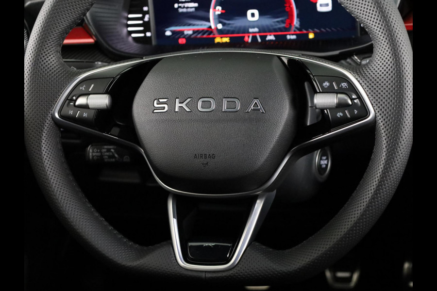 Škoda Fabia Monte Carlo 1.0 TSI 95 pk 5 versn. Hand | Verwarmbare voorstoelen | ACC | Hill start