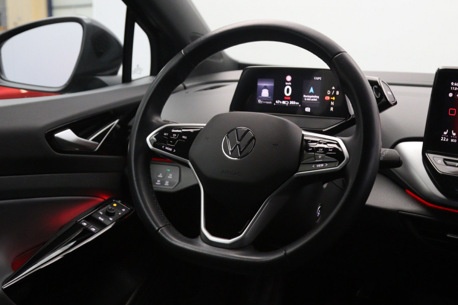 Volkswagen ID.4 Life 77 kWh 204 PK, Trekhaak, Carplay, WInterpakket, Adap. Cruise Control