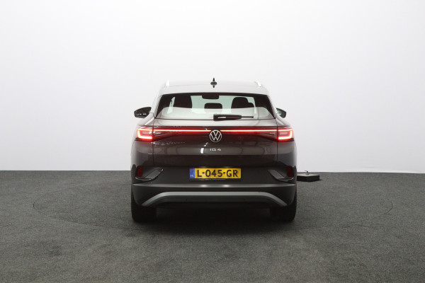 Volkswagen ID.4 Life 77 kWh 204 PK, Trekhaak, Carplay, WInterpakket, Adap. Cruise Control