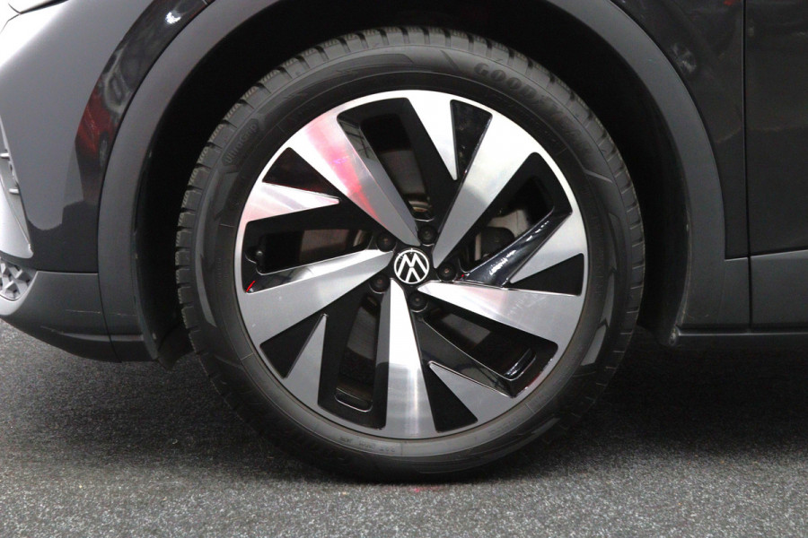 Volkswagen ID.4 Life 77 kWh 204 PK, Trekhaak, Carplay, WInterpakket, Adap. Cruise Control