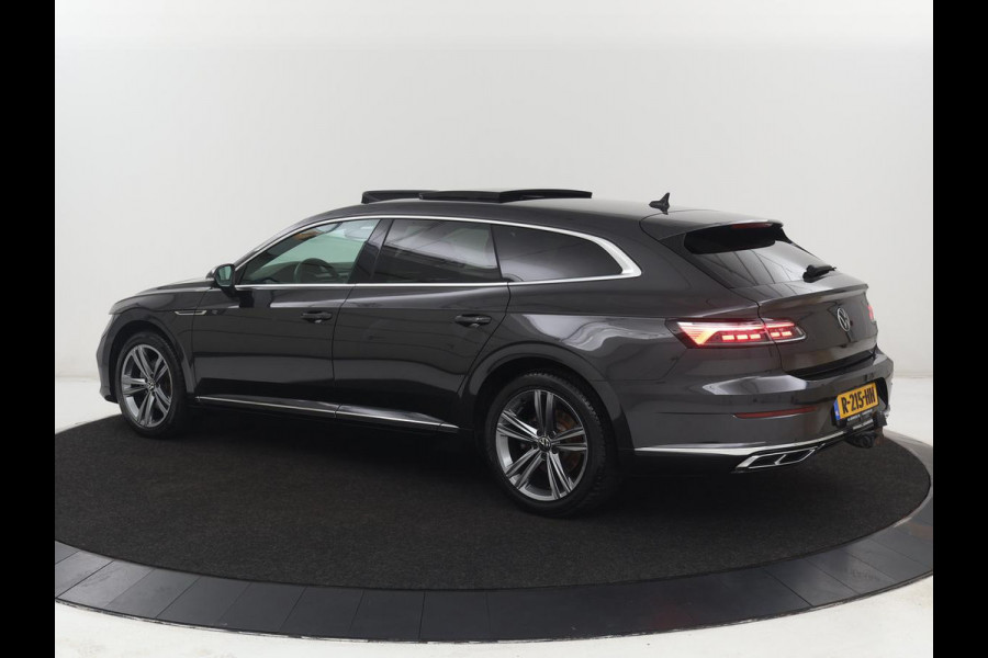 Volkswagen Arteon Shooting Brake 1.4 TSI eHybrid R-Line Business+ | SOH 91,1% | Panoramadak | Trekhaak | Stoelverwarming | Matrix LED | Carplay | Sfeerverlichting | Adaptive cruise | Leder/Alcantara | PHEV | Plug In